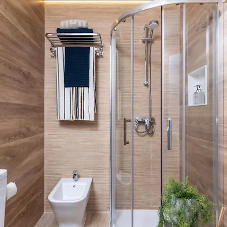 Sky Tower 3 Bedrooms 2 Bathrooms Malaga