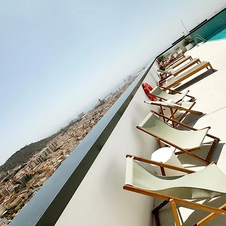 Apartment Sky Tower 3 Bedrooms 2 Bathrooms *
